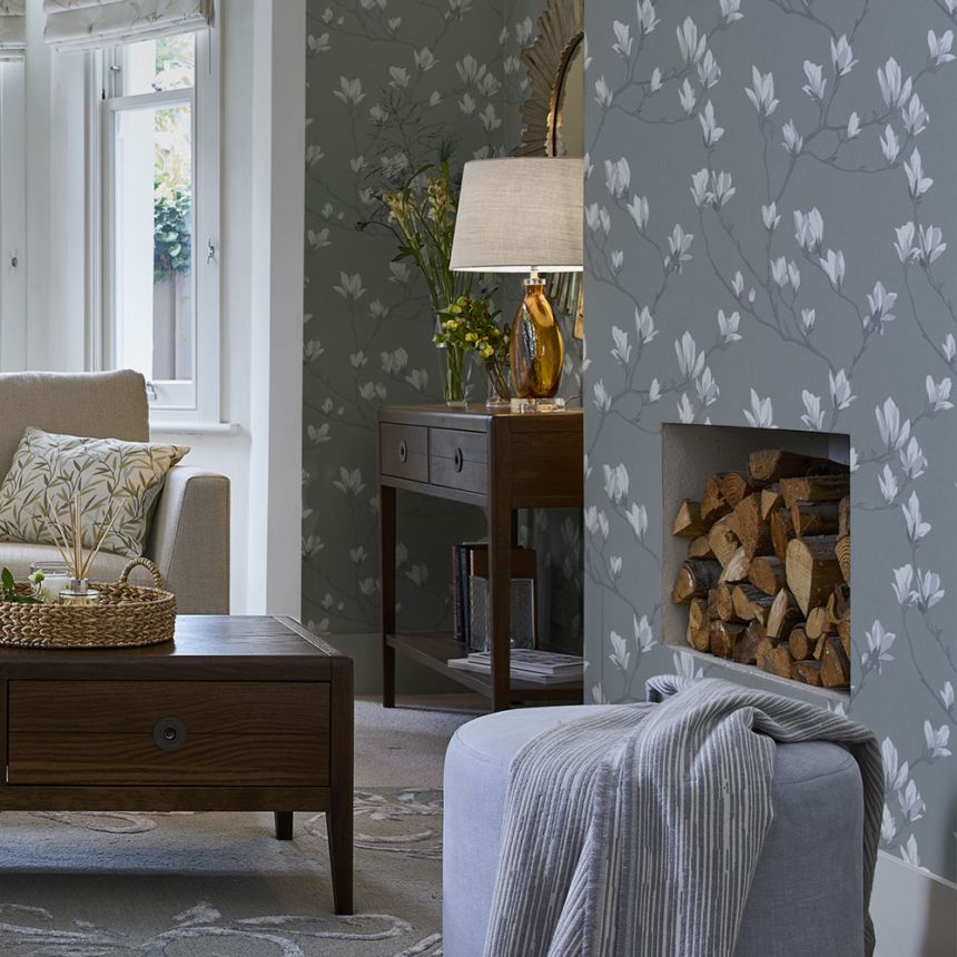 Vliesová tapetana zeď, šedá, květy magnólií, 113354, Laura Ashley Signature